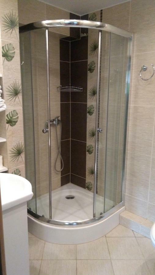 Apartament U Janusza โนวือตาร์ก ภายนอก รูปภาพ